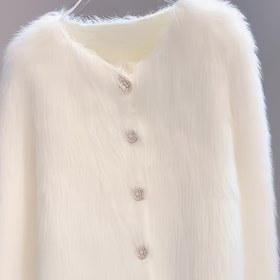 Resim Kadınların Zarif Beyaz Sahte Tüylü Kardigan - Yumuşak Peluş Kısa Ceket, Düğme Önü, Yuvarlak Yaka ve Uzun Kollu, Esnek Yüksek Kaliteli Kumaş, Bahar/Sonbahar Katmanlama, Şık Ofisden Rahat Kıyafetlere, Kardigan, Sonbahar Katmanlama Parçası, Sophistike Stil, Dayanıklı Yapı, Şık Dış Giyim, Moda Severler, Bahar Modası, Rahat Malzeme, Moda Bilinci Kadınlar 