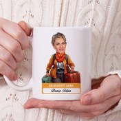 Resim Gezmeyi Seven Anne Karikatürlü Kupa Bardak 