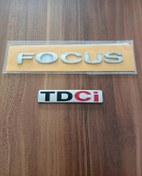 Resim Ford Focus Ve Tdci Bagaj Yazısı 