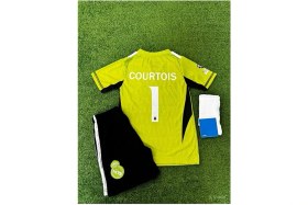 Resim Alaturka Mix Courtois 1 Kaleci 'real-Madrid-Cf' Yeni Sezon Özel Tasarım Futbol Çocuk Forması 3'lü Takım 
