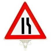 Resim Genel Markalar Üçgen Uyarı Levhası Soldan Daralan Yol Tek Yön 