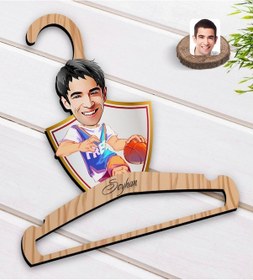 Resim Kişiye Özel Erkek Basketbolcu Karikatürlü Standart Boy Ahşap Elbi (551144819) 