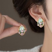 Resim Parti ve Banket Durumları İçin 925 Gümüş Postlu, Alaşım ile Yapılmış, Şık ve Zarif Hafif Lüks Yapay İmitasyon İnci Oval Çiçek Küpeşter 