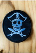 Resim icase Korsan kılıç kuru kafa iskelet sembol Nakış Patch Peç Yama (8X8 CM) 