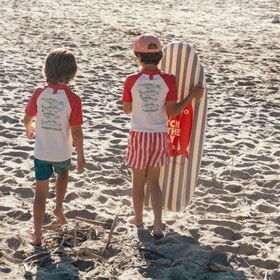 Resim Swim Essentials Cath Of The Day Surfboard Tutacaklı Şişme Deniz ve Havuz Yatağı 
