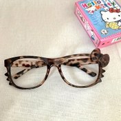 Resim 1 adet for hello kitty Leopard Baskılı Kurdele Moda Gözlük Çerçevesi, Retro Tarz, Günlük Şık Aksesuar Kadınlar İçin, Yuvarlak Çerçeve, Lens Yok, Tatil Parti Süslemesi Erkekler ve Kadınlar İçin Uygun. 