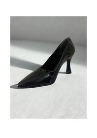 Resim Byselçuk Siyah Kırışık Rugan Stiletto Siyah Kırışık Rugan 