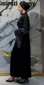 Resim Yapışkan ve El İşlemeli Beyaz Taşlı Siyah Dubai Abaya - Şallı Kemerli Takı | EF0041 WSB - M (INT) / Siyah 