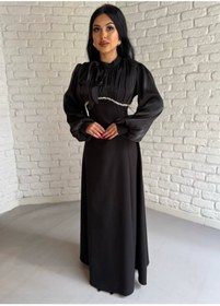 Resim moneta boutique Jülyet Yaka Bağlama Ve Taş Detaylı Tesettür Abiye 