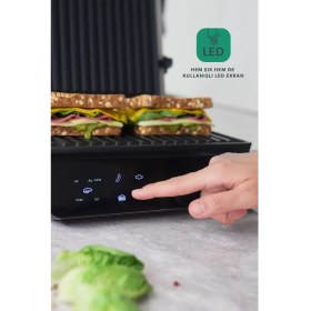 Resim Homend Grilliant 1343H Cam Yüzeyli, 5 Hazır Programlı, Döküm Plakalı, LED Ekranlı Konuşan Tost Makinesi 