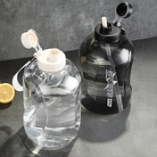 Resim 1parça Taşınabilir Siyah Su Şişesi, 2800ml, Koşu ve Fitness için Mükemmel, Şarj Edilmemiş, Sevgililer Günü Özel, PC Malzemesi 