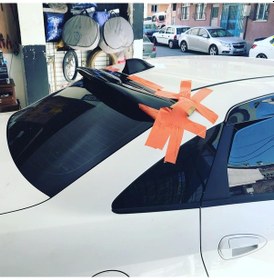 Resim Fiat Linea Cam Üstü Spoiler (Plastik) 