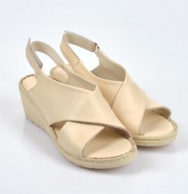 Resim Pierre Cardin PC6907 Kadın Dolgun Taban Sandalet 