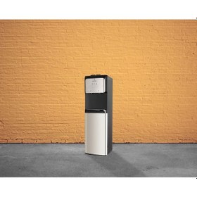 Resim Gri Büyük Su Sebili 