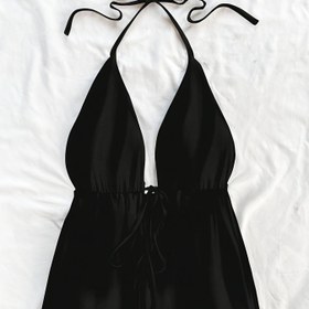 Resim Büyük Beden - Kadınlar için Şık Siyah Halter Yaka Kolsuz Üst - Yüksek Boyun, Esnek Polyester, Günlük veya Resmi Durumlar için Mükemmel, Çok Yönlü Moda Parçası | Şık Halter Üst | Orta Esneklik 