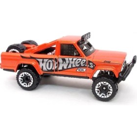 Resim Hot Wheels Tekli Arabalar 73 Jeep J10 HKG61 