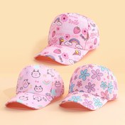 Resim Sevimli Pembe Karikatür Kedi ve Çilek Beyzbol Şapkası - Nefes Alabilen Polyester, Dış Mekan Aktiviteleri ve Günlük Giyim için Ayarlanabilir Uyum, Gençler için Mükemmel Hediye, Ayarlanabilir Beyzbol Şapkası | Canlı Tasarım | Nefes Alabilen Kumaş 