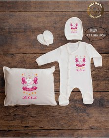 Resim yzc home size dair... K03 Ty Ekru Renk Isme Özel Isimli Baskılı Bebek Yastık Tulum Şapka Eldiven Set Hastane Çıkışı 