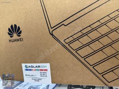 Resim İkinci El HUAWEİ MATEBOOK X PRO İ7 12.NESİL 16/1 TB 14 İNÇ MAVİ RENK 