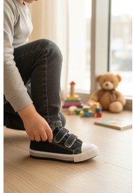 Resim Enoch Burun Korumalı Converse Cırtlı Çocuk Ayakkabı SİYAH-BEYAZ 