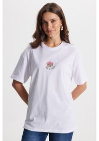 Resim Tudors Kadın Oversize Geniş Kesim %100 Pamuk Bisiklet Yaka Kısa Kollu Baskıllı Beyaz Tişört -50799 