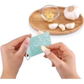 Resim Avuç Içi Silikon Sarımsak Soyucu Pratik Sarımsak Soyma Rulosu 