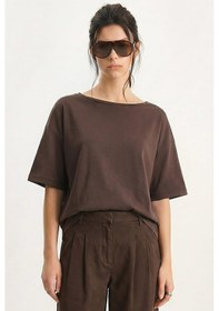 Resim Shade Kadın Sırtı V Dantel Detaylı Scuba Oversize T-shirt 1050 60283974 - Acı Kahve Acı Kahverengi 