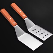 Resim 2 adet Set Ahşap Saplı Üç Taraflı Yuvalı Spatula - Paslanmaz Çelik Mutfak Araçları, Döndürme, Çevirme ve Servis için, Pişirme ve Fırıncılık için Mükemmel, Pişirme Temel Gereksinimleri | Şık Metalik Kaplama | Dayanıklı Mutfak Eşyaları 
