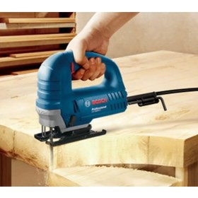 Resim Bosch GTS-8000E 710V Profesyonel Dekupaj Testere ile Hassas Kesimler 