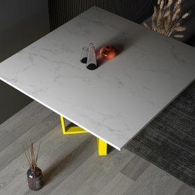 Resim Gramlan Kare Yemek & Toplantı Masası - Kırmızı 
