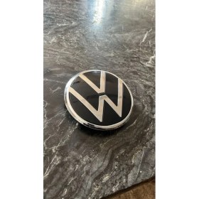 Resim Vw Caddy 5 2021-2024 Ön Panjur Arması Klipsli Piano Black Logo 5h0 853 601 D 