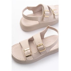 Resim 24413-572 Bej Günlük Dolgu Topuk Toka Aksesuarlı Kadın Sandalet 