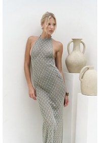 Resim Mai Collection Mai Studios Co. Yudha Sırt Dekolteli Haki Triko Uzun Elbise Haki 