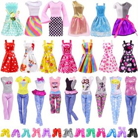 Resim 11,5 inçlik bebekler için 32 parçalık moda bebek giysi ve aksesuar oyun seti - Elbiseler, ayakkabılar, taçlar ve değnekler içerir - 6-8 yaş arası çocuklar için ideal 