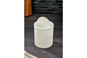 Resim 6,5 Lt Yuvarlak Çizgi Model Banyo Mutfak Çöp Kovası Beyaz 
