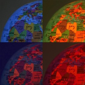Resim River World Dünya Atlası Işıklı Renkli 