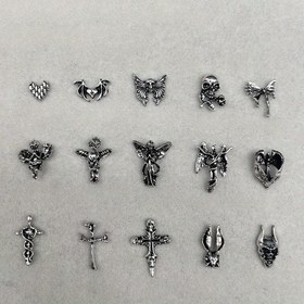 Resim 30 Adet Gotik Tırnak Sanatı Süsleri, Gümüş Haçlar ve Melek Kalpleri, Vintage Karanlık Stil, Hipoalerjenik 3D Tırnak Süslemeleri, DIY Manikür İçin Çeşitli Tasarımlar 