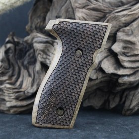Resim Sıg Sauer P226 Ceviz Ağacı Kabze T70 