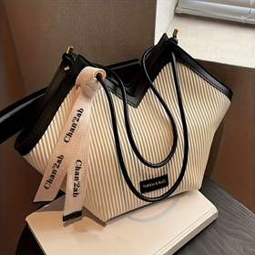 Resim Şık Aşk Temalı PU Çanta - Yüksek Kapasiteli, Dayanıklı ve Bakımı Kolay, Siyah Altın Tonlu Kılıfla, İş ve Günlük Kullanım İçin Mükemmel, Rahat Taşıma Çantası | Zarif Aksesuar | Güvenli Fermuar Kapatma 