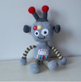 Resim nildamigurumi Amigurumi Örgü Oyuncak Robot Starbot 