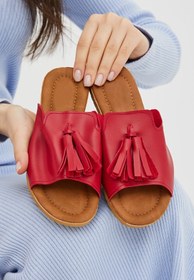 Resim Moda Devrin Kırmızı Püsküllü Kadın Terlik Önü Açık Dış Mekan Ve Ev Terliği 