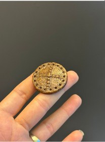 Resim Taş Desenli Broş Yaka İğnesi Giyim Aksesuarı 4 x 4 CM Renkli 