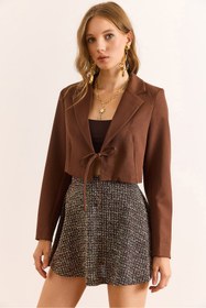 Resim Olalook Kadın Kahverengi Astarlı Bağcık Detaylı Crop Blazer Ceket CKT-19000464 