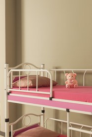 Resim ARGİMO Zümrüt Bebek Çocuk Odası Ahşap Başlık Metal Ranza Ve Karyola 80x160 Beyaz Pembe 