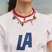 Resim 2 Adet Bohemian Çift Katmanlı Biber Otu Erik Havuç Elma Çiçek Kolye, Şık Kırmızı Boncuklu Kumaş Tasarım Plaj Tatili ve Günlük Giyim Aksesuarı 