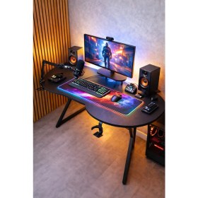 Resim Michael Brean Özel Oval Tasarım Oyuncu Masası 156 cm Bardaklık ve Kulaklık Tutucu Hediye 