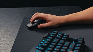 Resim Logitech G Pro X Superlight 2 Lightspeed Siyah 910-006631 Kablosuz Oyuncu Mouse 