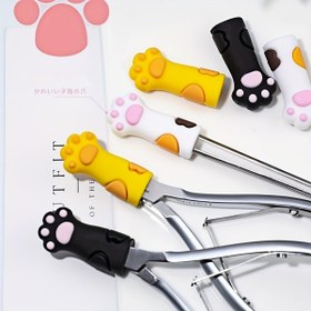 Resim 1 Adet/3 Adet Rastgele Sevimli Kedi Pençesi Tırnak Makası Koruyucu Kapak - Pati Desenli Silikon Düşmeye Karşı Korumalı, Keskin Uçlu Manikür ve Pedikür Aletleri (Kırmızı), Yumuşak Tutuş Malzemesi, Evde Manikürcüler İçin Eğlenceli Araç Tutucular 
