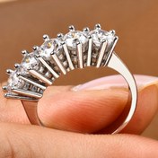 Resim Crystal Diamond Zirconia Işıklı Kutuda 2 Carat Beştaş Yüzük 