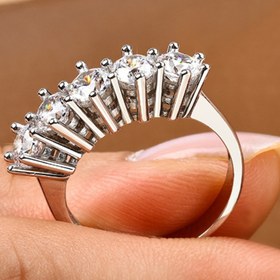 Resim Crystal Diamond Zirconia Işıklı Kutuda 2 Carat Beştaş Yüzük 